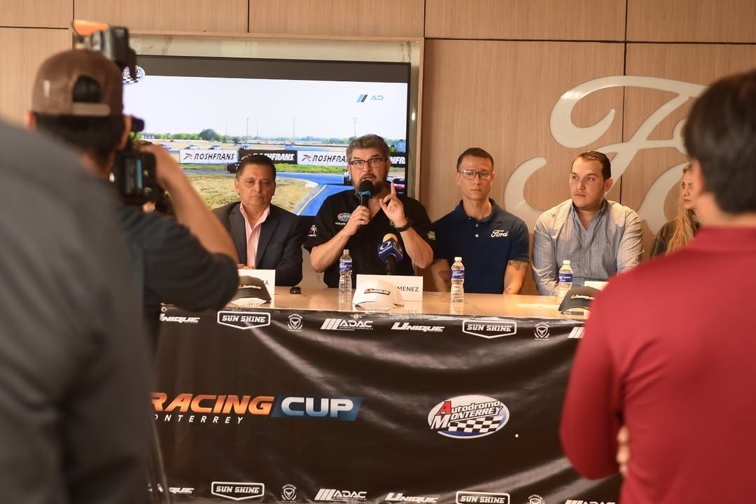 Pilotos Oficiales Monterrey Racing Cup