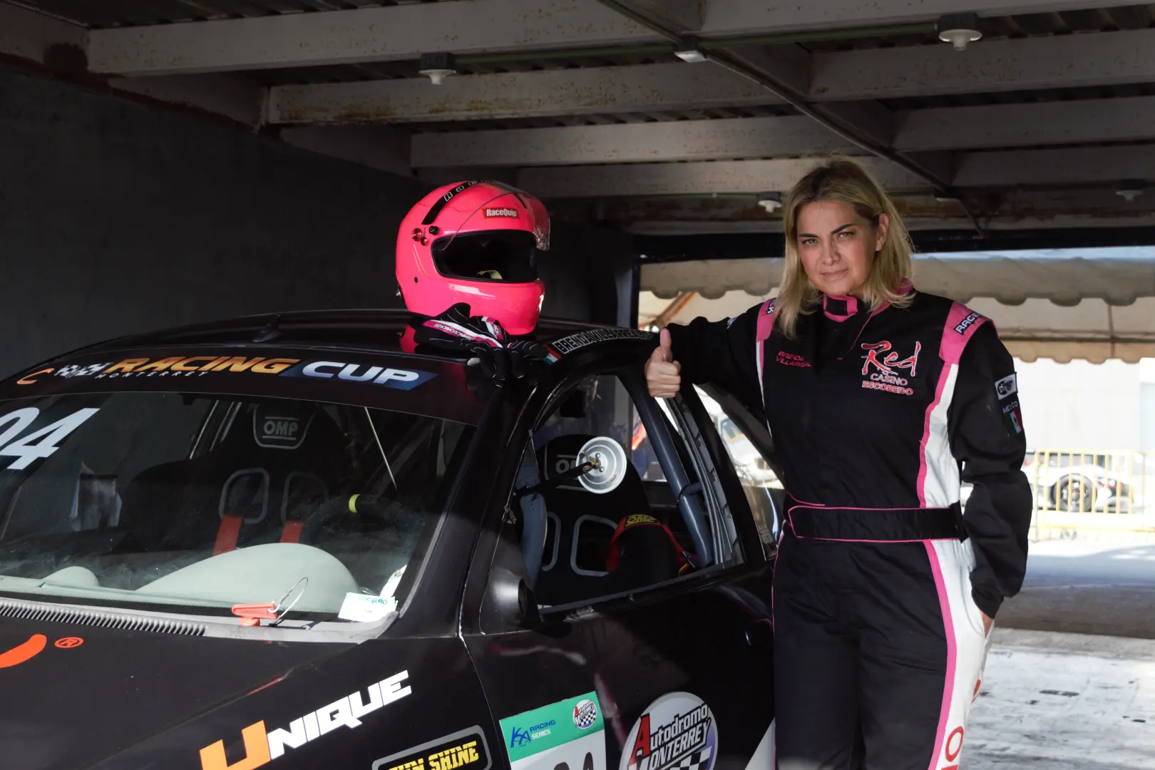 EVOLUCIÓN EN MARCHA: BRENDA VILLARREAL ACELERA SU APRENDIZAJE EN LA KA RACING SERIES