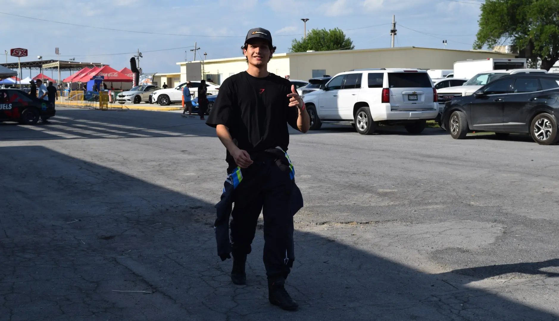 André García Jr. en los pits del Autódromo