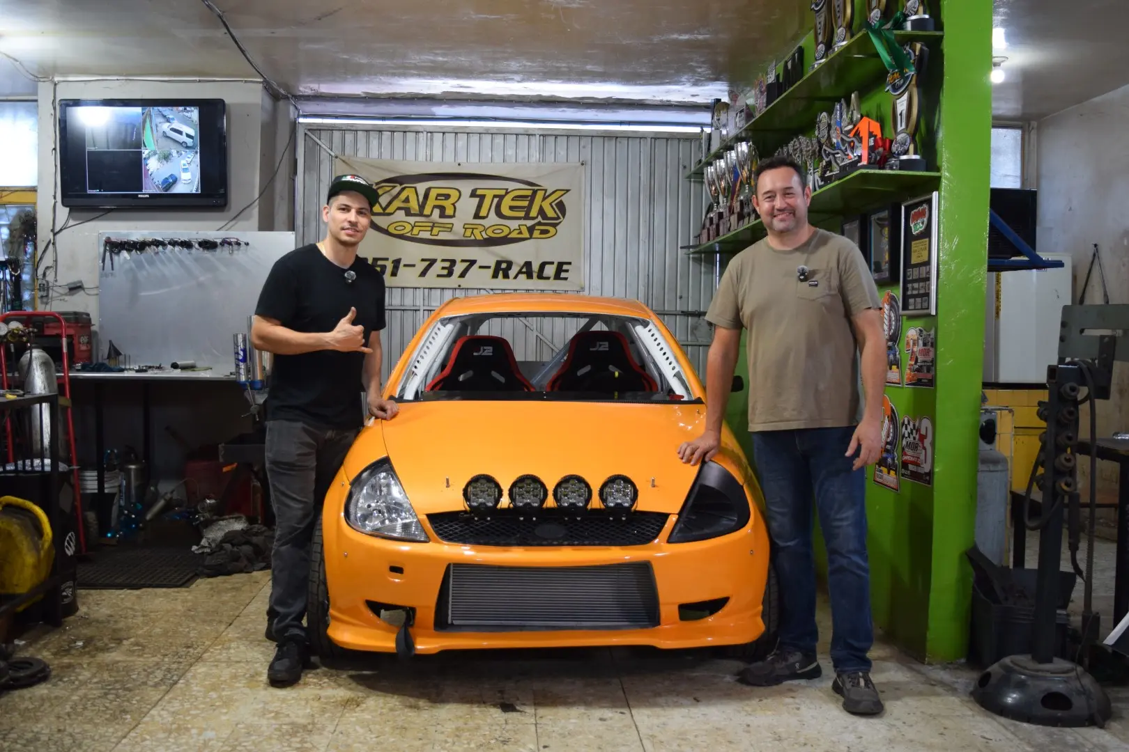 REVISIÓN TÉCNICA Y PASIÓN EN EL TALLER DE PMG MOTORSPORT: RUMBO A LA KA RACING SERIES - Pilotos ADAC